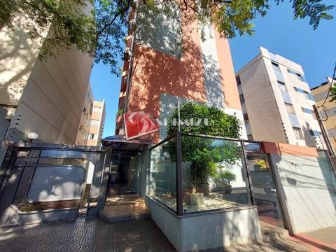Apartamento DUPLEX em Maringá, Zona 07, com 4 quartos (2 suítes) + terraço privativo com churrasqueira, ED. COIMBRA