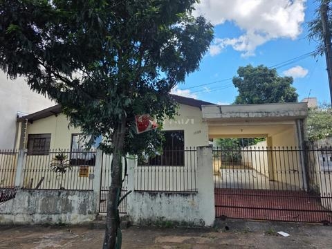 Casa para alugar em Maringá, Zona 07, com 3 quartos, com 50 m²