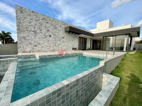 Casa térrea de 277,43 m² e 3 suítes com piscina borda Infinita no Jardins de Monet Residence