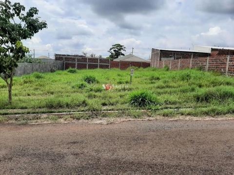 Terreno à venda em Maringá, Vila Nova Esperança