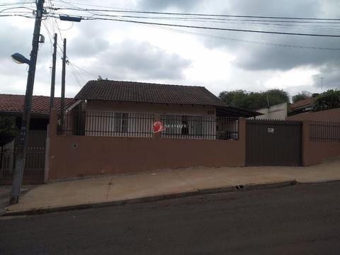 Casa à venda em Maringá, Zona 20, com 7 quartos, com 216.96 m²