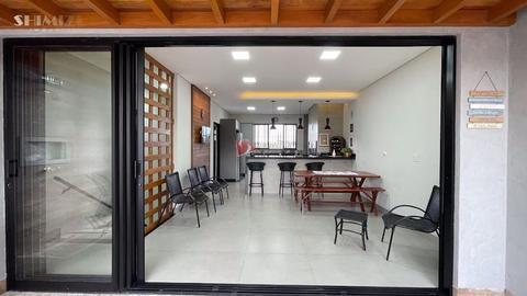 Chácara à venda em Maringá, Jardim Dias I, com 150 m²