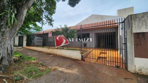 Casa para alugar em Maringá, Zona 05, com 3 quartos, com 152 m²
