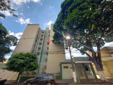 Apartamento para alugar em Maringá, Zona 01, com 3 quartos, com 66.1 m², AMAZONAS