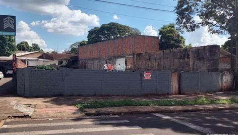 Terreno à venda em Maringá, Jardim Alvorada, com 481 m²