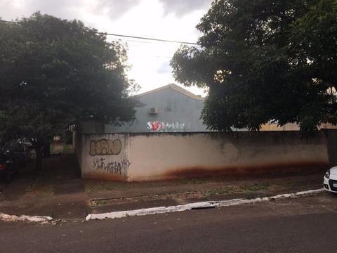 Terreno à venda em Maringá, Zona 01, com 200 m²