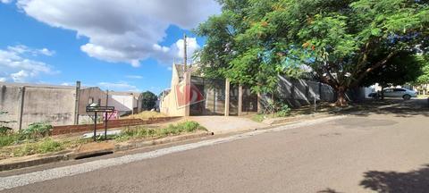 Terreno à venda em Maringá, Loteamento Sumaré