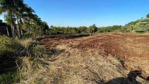 Chácara à venda escriturada em Marialva com 1.666 m² próxima ao novo condomínio Royal Garden