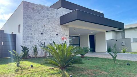 Casa térrea 277,43 m² e 3 suítes com piscina borda Infinita no Jardins de Monet Residence