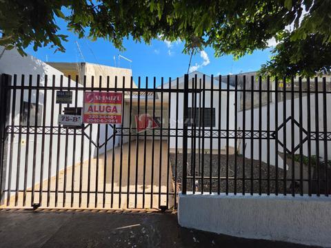 Casa para alugar em Maringá, Jardim Pinheiros, com 3 quartos, com 69.83 m²
